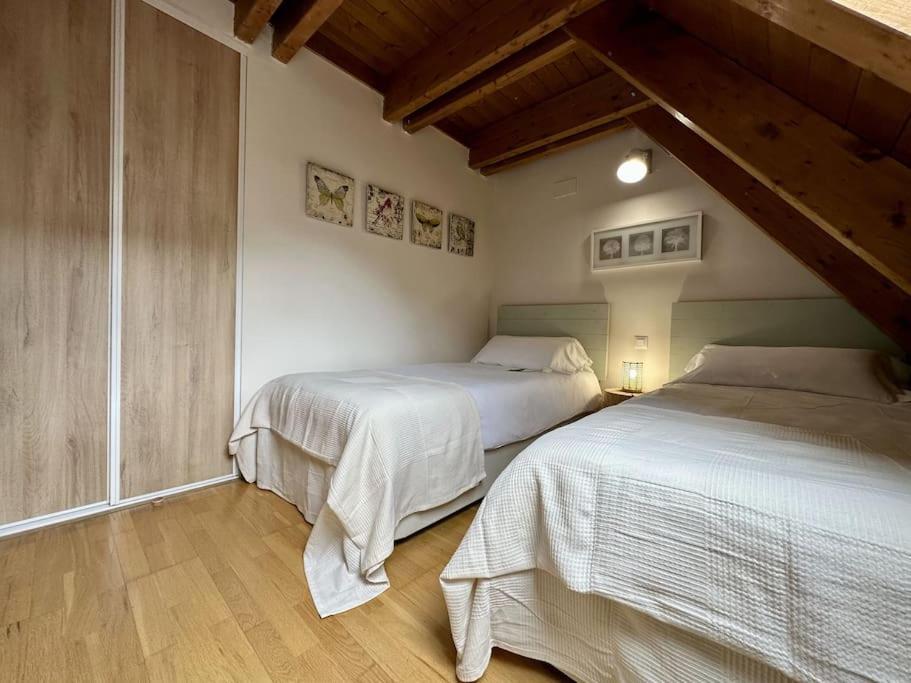 La Glera. En El Centro De Appartement Sallent de Gállego
